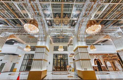 Kuala Lumpur Apartment | Arte Mont Kiara Luxury Suite with Heated Jacuzzi Pods - Free Parking - Next to MITEC- by The Stay Hub