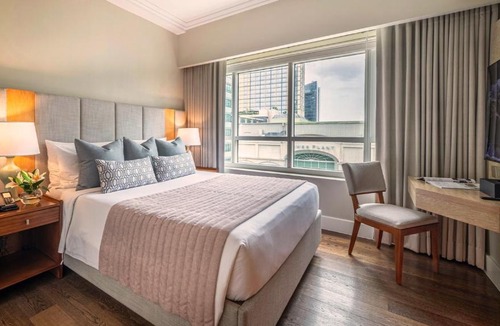 Downtown Apartment | Aruga Apartments by Rockwell Makati