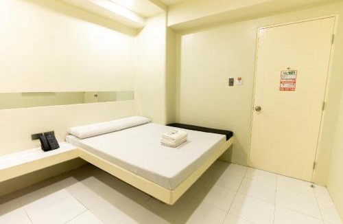 Santa Cruz Hotel | Astrotel Cebu