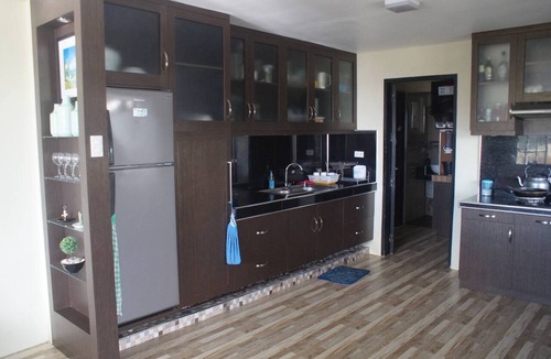 Tagaytay Villa | Avana Hills Tagaytay Holiday Villa