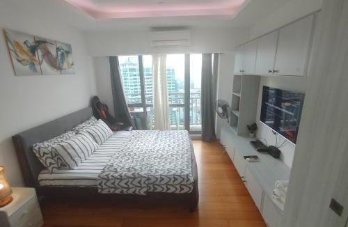 Makati Apartment | Aveline Suites Luna,1br, Rockwell side