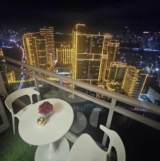 Makati Apartment | Aveline Suites Modern Amenity View ACQUA Private Residences near Rockwell Makati