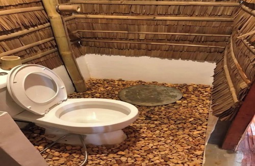 Basdiot Hostel | Avila's Hostel Moalboal near Beach
