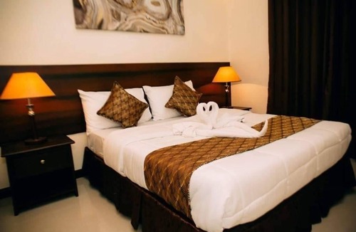 Hinatuan Hotel | Avisha Suites