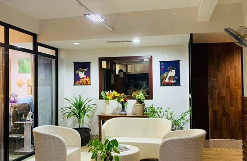 Lapu-Lapu Hotel | Axis Pension Hotel