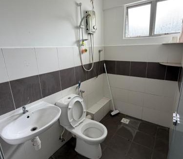 Tanah Rata Apartment | AYAAN McQUEEN Featured House with ps3 experience Most Wanted 2012 Racing games