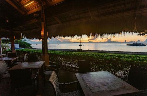 Dauin Hotel | Azure Dive Resort