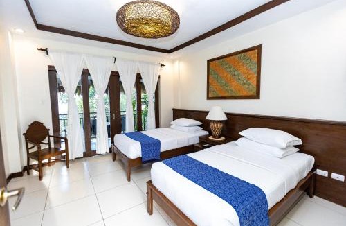 Dauin Hotel | Azure Dive Resort