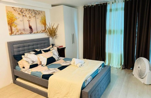 San Fernando Resort | Azure North MiCasa