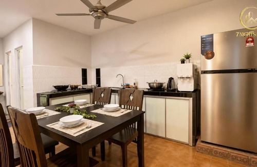 Johor Bahru House | B02 Party House Bungalow 20 PAX