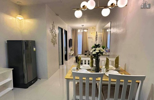 Puerto Princesa City Centre Condo | B2 6Luster: Cozy 2-bedroom condo in amazing Puerto Princesa City