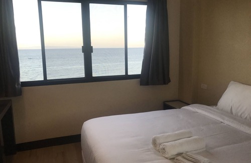 Oslob House | Babylon Oslob Coast Guesthouse