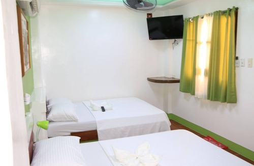Puerto Galera Resort | BADLADZ Beach & Dive Resort - Deluxe Room