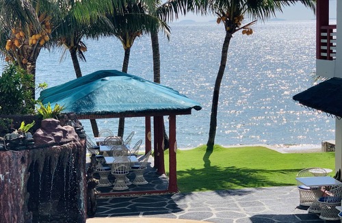 Puerto Galera Condo | BADLADZ - Ocean View One Bedroom Condo