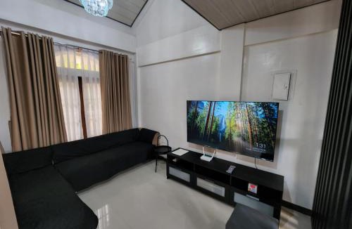 Baguio Apartment | Baguio Hillside Haven