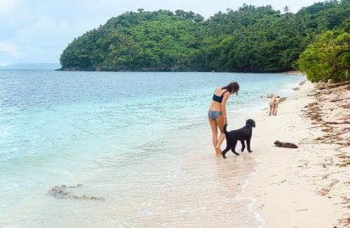 Gubat Apartment | Baia Nest Villa LAMADANG Suite within Self-Service Villa Near the Beach, Pet Friendly with a Fee