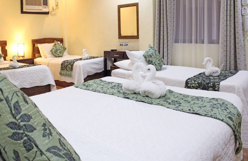 Coron Town Proper Bed & Breakfast | Balaibinda Lodge