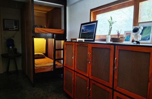 Catangnan House | Balay Karajaw Island Home 12pax