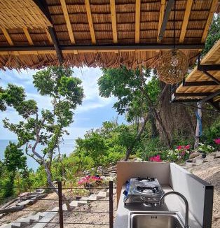 Puerto Princesa House | Balay Mariposa