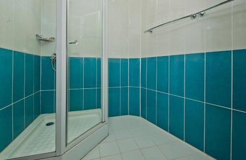 San Pedro Hotel | Balay Tuko Garden Inn