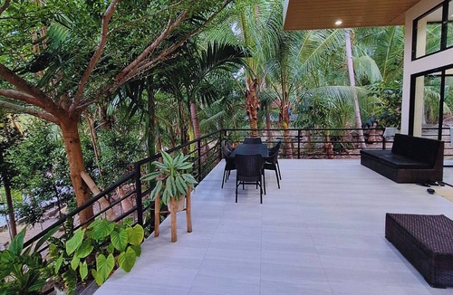 San Francisco Island House | Balcon - Exclusive Private Villa in Camotes Island, Cebu, Philippines