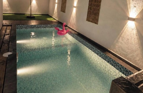 Kampung Tetambah House | Bali-themed 3-bedroom homestay with AC in Kuala Terengganu