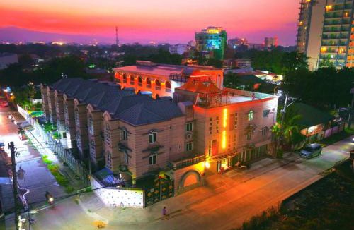 Malabanias Hotel | Baoly Clark Residences NEW