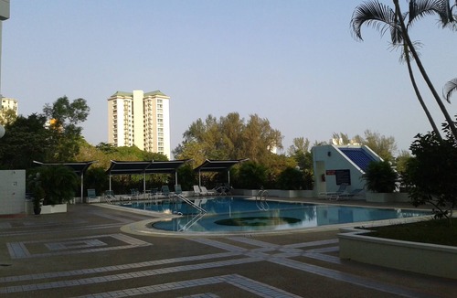 Batu Ferringhi Condo | Batu Ferringhi Cozy 2 BR Seaview condo
