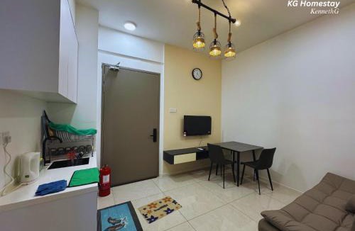 Likas House | Bay Suites l Cozy Studio l 5 Min to KK City