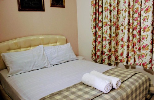 Kampung Sepuluh Apartment | Bayan Homestay