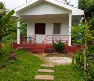 Pilar Bed & Breakfast | Bayay ni Nanay Bed & Breakfast in Magpupungko Beach Road