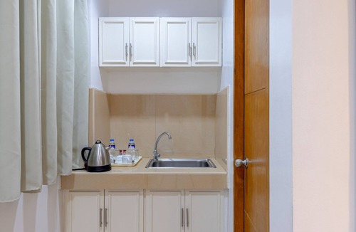 Baclaran Hotel | Baymont Suites & Residences