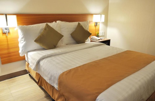 Calbayog Hotel | Baypark Inn