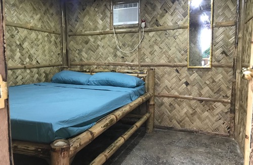 Coron Town Proper Cabin | Bayview Coron Kawa Resort
