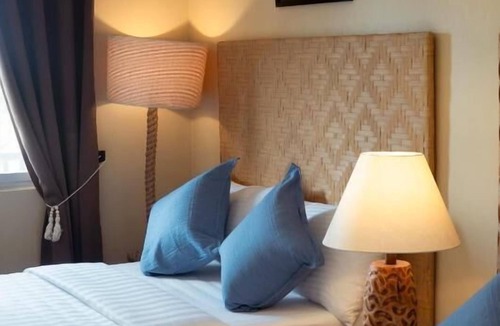 Totolan Hotel | BAYVIEW GARDEN RESORT