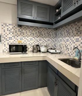 Balabag Apartment | Beach Apartment Studio with Kitchen