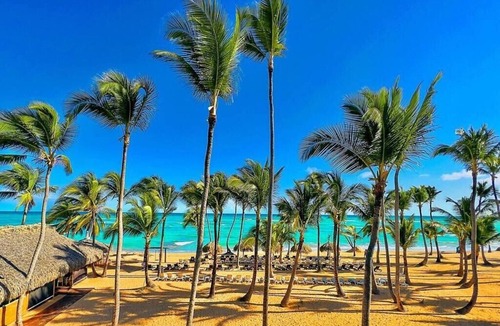 Punta Cana Villa | Beach Villa Fiesta with Pool, BBQ and Maid incl.