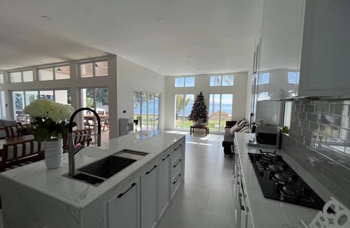 Merida Villa | Beachfront. Direct access to safe sandy beach.