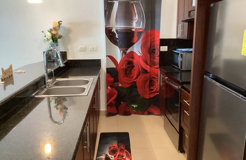 El Batey Condo | Beachfront Jr Penthouse *Amazing Views*1 min walk to Beach/Restaurants Elevator