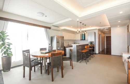 Aklan Province Resort | Beachfront Penthouse 3-BR resort in Boracay Island with private dip pool