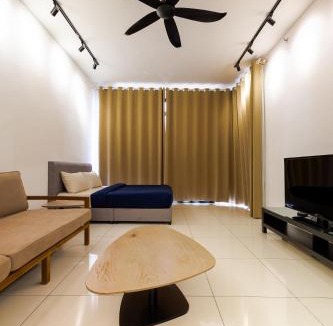 George Town Apartment | Beacon Suites #Georgetown #Rooftop Pool #20 #Cozy