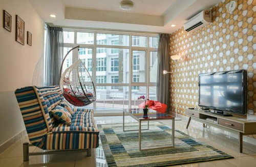 Bandar Tun Razak Apartment | Beautiful house facing infinity pool new Kuala Lumpur and Putrajaya