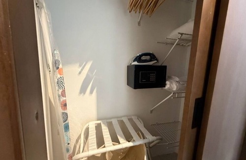 Honduras Apartment | Beautiful Moes IV apartment in front of the park Mirador Sur 1 bedroom Balcony Gym