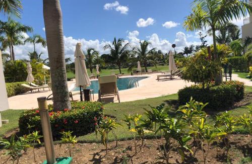Bavaro Apartment | Beautiful One Bedroom unit with pool and Beach club in a Golf Project