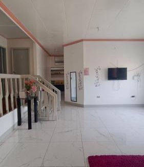 Dauis Hostel | Bella's Bed & Breakfast