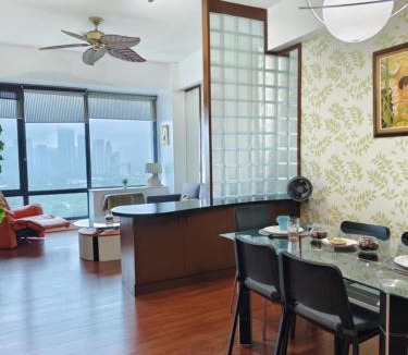 Bonifacio Global City Apartment | Bellagio One Bedrroom BGC Burgos Circle by Christine Suites PH