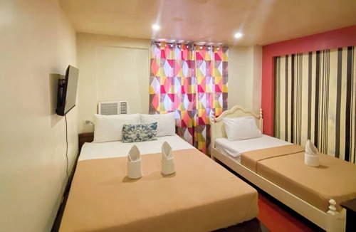 Bantayan Island Hotel | Bethel Bed and Breakfast Bantayan