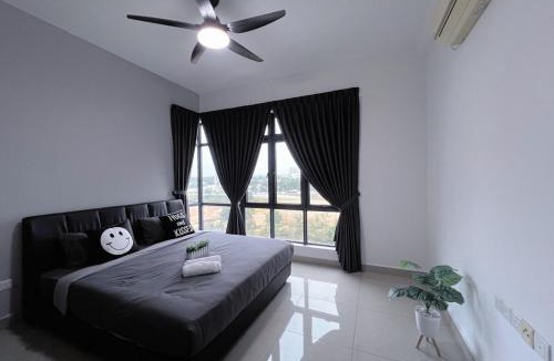 Setia Tropika Apartment | BIG & Spacious Two Bedrooms, 1-6 Pax, Condo at D Secret Garden - Johor Bahru-Setia Tropika-UTM-Mid Valley-Paradigm Mall