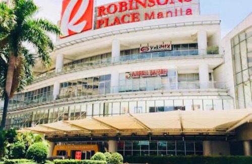 Bacoor City Apartment | Birch Tower A8 Front of Robinson Mla BayFree Pool