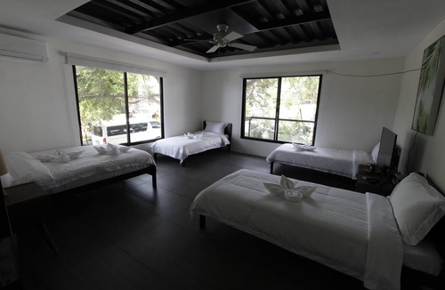 Orani Hotel | Bituin sa Tala
